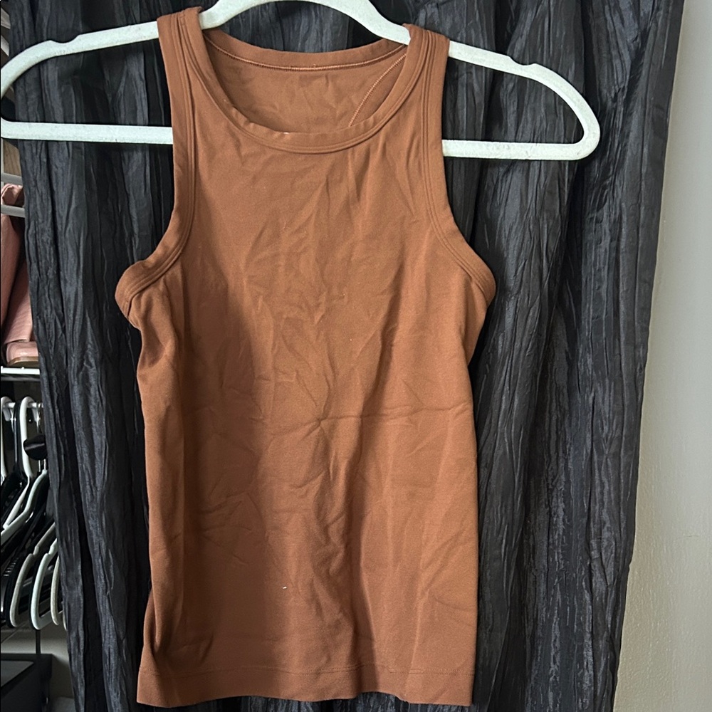 Brown Razorback Lululemon Tank Top Size 2